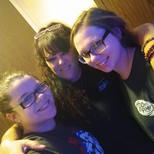 Meet your Posher, Teresa